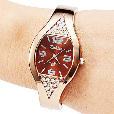 Diamond ladies bracelet watch