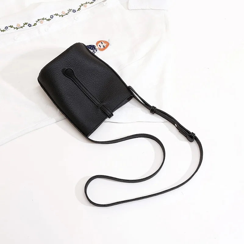 New in Women Mobile Phone Bag Soft Leather Small Shoulder Crossbody Bags Luxury Mini Cute Coin Purse Yellow Card Holders Wallet