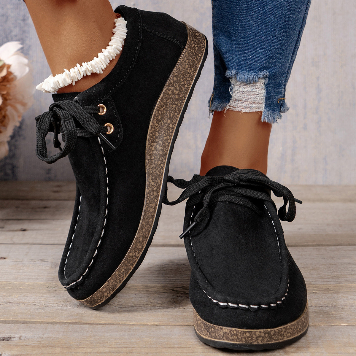 Solid Color Front Lace-up Round Toe Women's Leisure Thin Shoes